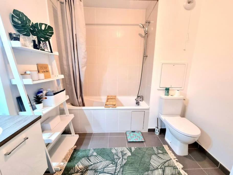 Confort & Style - 10 Min De Paris Nanterre Bagian luar foto